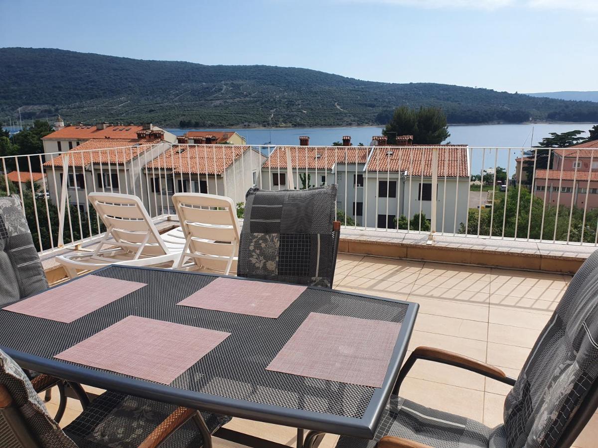 Apartments Tatjana II Cres Oda fotoğraf